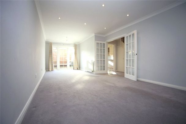 Overton Park Road, - Photo 1