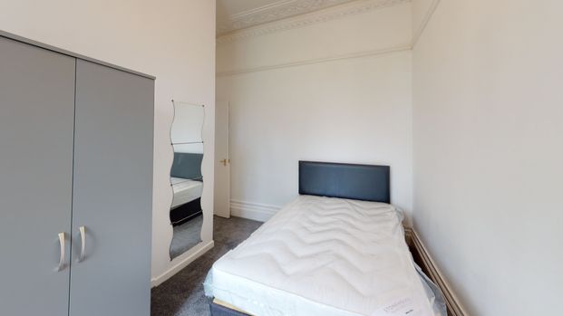 Student Properties to Let - Photo 1