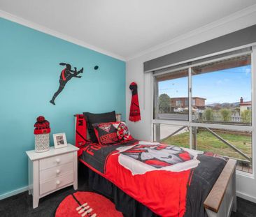 Contemporary Family Home in Central Brighton - Photo 4
