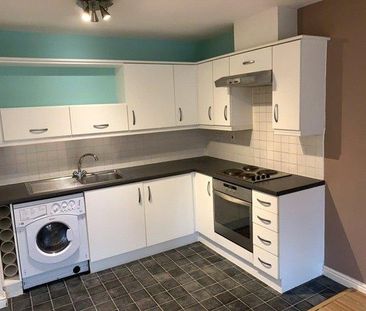 2 bedroom flat to rent - Photo 5