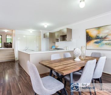 Beautiful Family Home Backing Onto a Peaceful Reserve - Photo 2