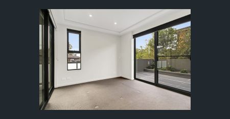 Inner-City Living with Space, Style & Convenience - Photo 2