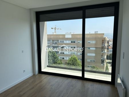 Excelente T2 para Arrendamento junto ao Pólo Universitário, Pedrouços - Photo 5