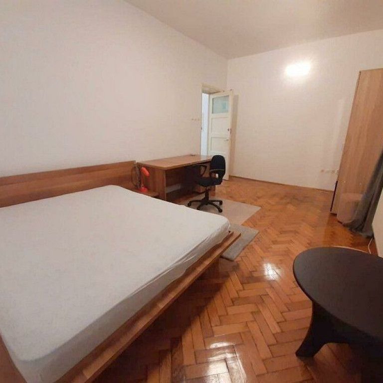 Apartament cu o camera, ultracentral, mobilat - Parcul Em... - Fotografie 1