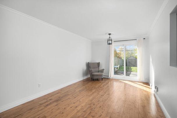 242 Stillview Road - Photo 1