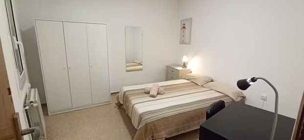 Gran Via de les Corts Catalanes, Barcelona, Catalonia 08015 - Photo 1