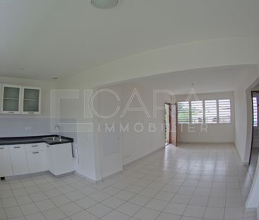 Location Appartement 3 pièces 69m² CAYENNE 97300 - Photo 3