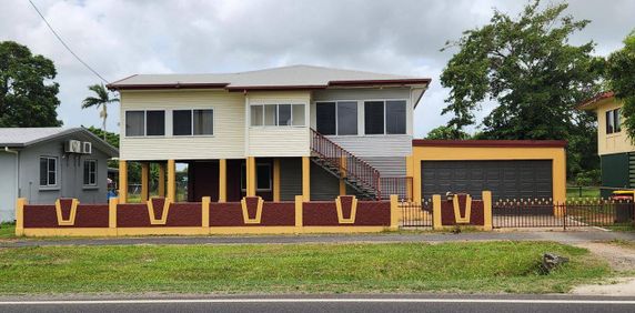 Large House with Inground pool - Mourilyan - Photo 2