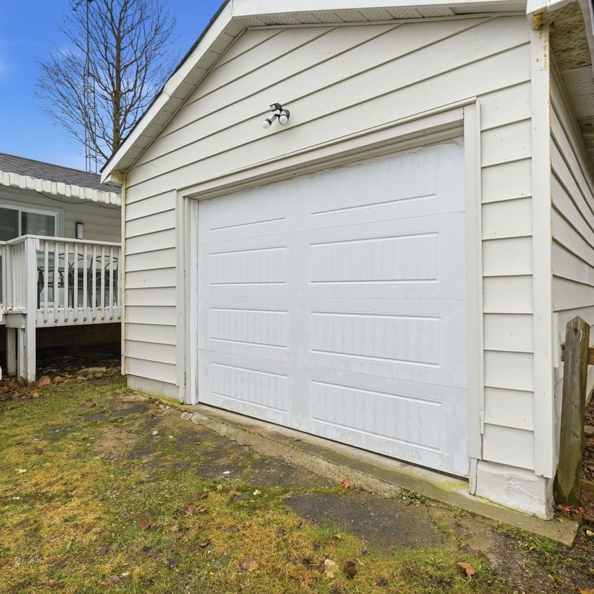 For Lease - 749 Innisfil Beach Road, Innisfil, Ontario - Photo 1
