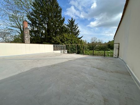 Location maison 4 pièces, 81.22m², Blaye - Photo 5