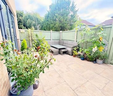 3 bedroom semi-detached house to rent - Photo 3