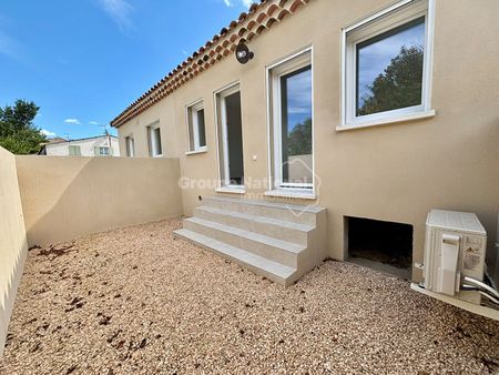Location maison 72.89 m², Maillane 13910 Bouches-du-Rhône - Photo 3