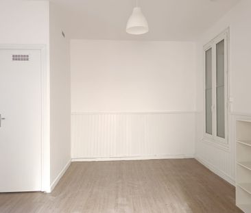Location Appartement 1 pièce 17m² NARBONNE 11100 - Photo 2