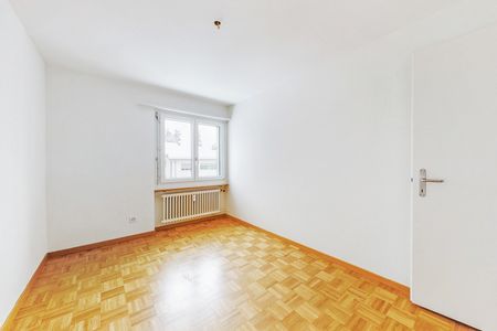 Charmante Wohnung in gepflegter Liegenschaft - Foto 4