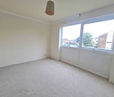 Burns Drive, HEMEL HEMPSTEAD - Photo 1