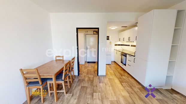 Pronájem bytu 2+kk 48 m², Osvoboditelů, Zlín - Photo 1
