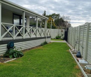 FAMILY FRIENDLY - Photo 3