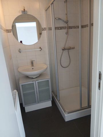 Appartement met 2 terrassen en autostaanplaats in Mol - Photo 4