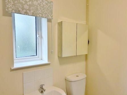 2 bedroom bungalow to rent - Photo 5