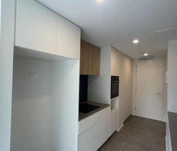 G28/39 Owen Crescent, Lyneham ACT 2602 - Apartment For Rent | Domain - Photo 4