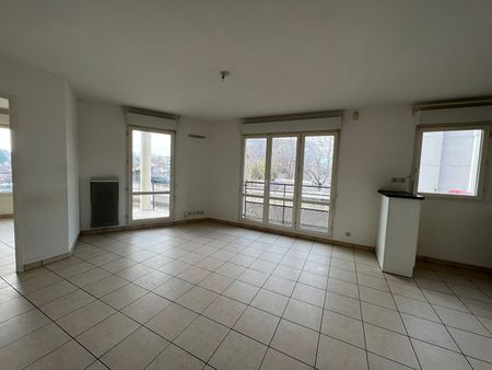 Location Appartement 2 pièces 41m² - Photo 4