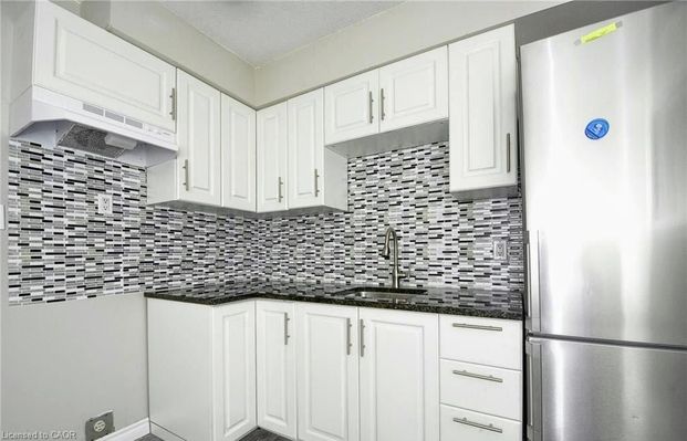 For Lease - 233 Westminster Drive Unit# 14, Cambridge, Ontario - Photo 1