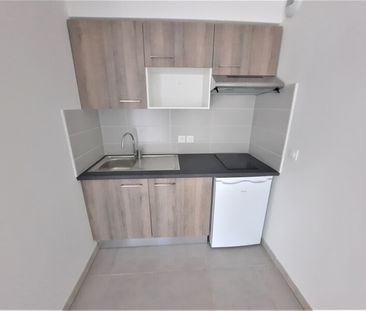 Location Appartement 2 pièces 42m² TOULOUSE 31200 - Photo 2