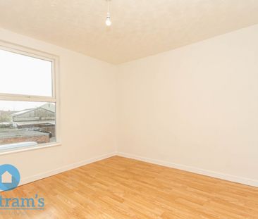 2 bed Mid Terraced House for Rent - Photo 3