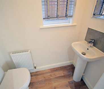 3 Bedroom Semi Detached To Let - Photo 6