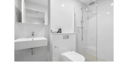 Designer Living in the Heart of Zetland - Photo 5