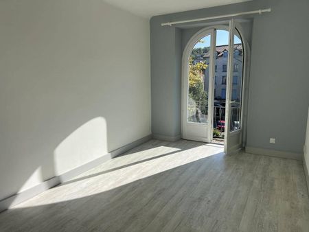 Location appartement t3 61 m² à Villefranche-de-Rouergue (12200) - Photo 5