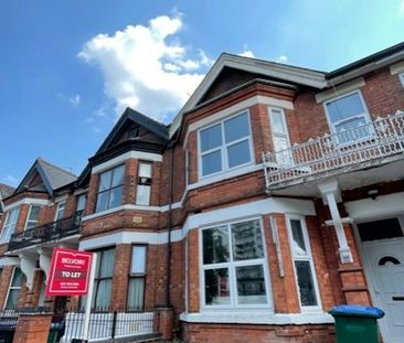 Flat to rent on - Photo 3