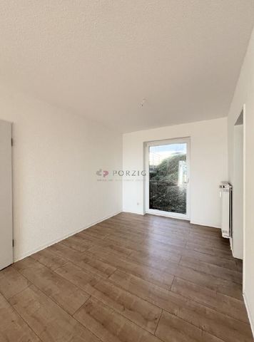 Tolle 2-Raum-Wohnung mit großem Balkon - Photo 4