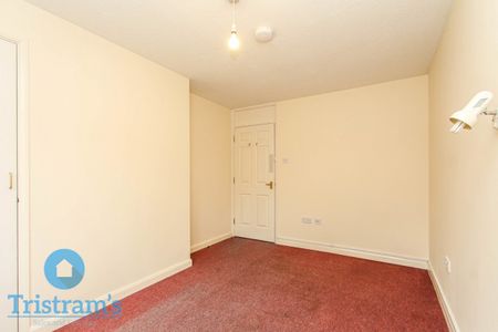 References Pending - 2 bed Apartment - Photo 5