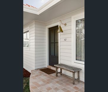 42 Aldridge Avenue, East Corrimal, NSW 2518 - Photo 3