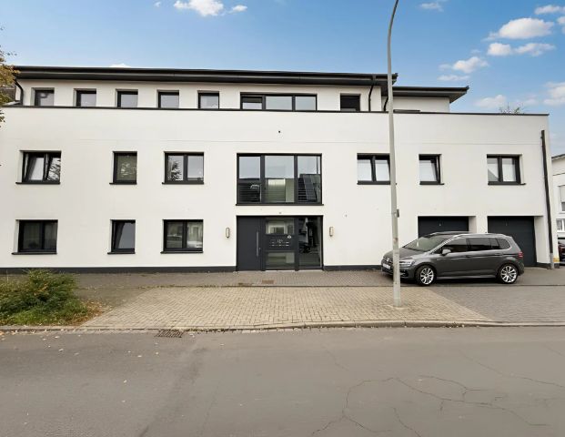 HOCHWERTIGE 3-ZIMMERWOHNUNG IN KREFELD-HÜLS ZU MIETEN! - Photo 1