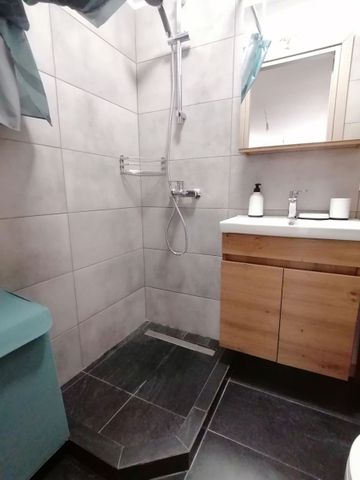 Studio/Γκαρσονιέρα για ενοικίαση Κέντρο Σαρωνίδας - παραλία (Σαρωνίδα) - Photo 2