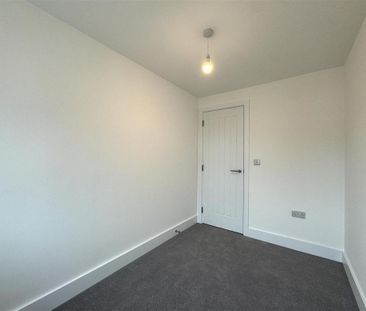 3 bedroom detached house to rent - Photo 5