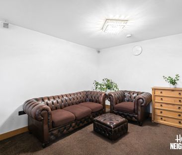 Phoenix Place - Photo 1