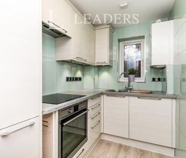 2 bedroom apartment to rent Burnham Gate, Stoke Road, Guildford, GU1 - Photo 5