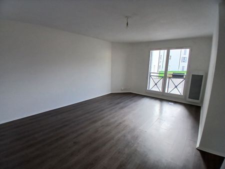 Location Appartement 2 pièces 50m² - Photo 3