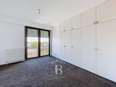Tout savoir sur cet appartement dans le quartier Ile de la Jatte-Parc d'Orléans, à Neuilly-sur-Seine - Photo 4
