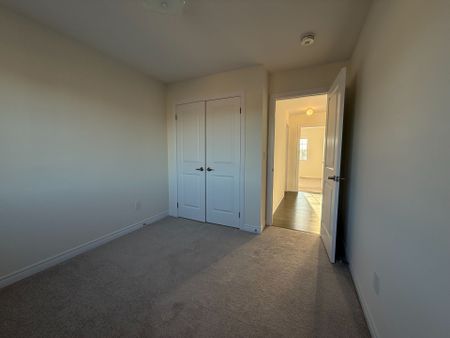 For Lease - 1 Larissa Park Drive, Quinte West, Ontario - Photo 4