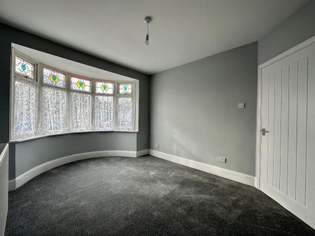 2 bedroom semi-detached house to rent - Photo 5