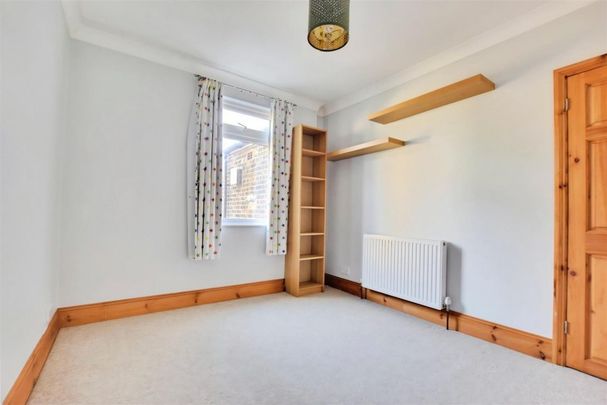 Ebury Road, Watford - Photo 1