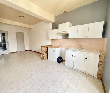 Location Appartement 2 pièces 42m² - Photo 2