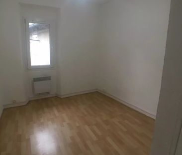 Location Appartement 3 pièces 49m² AURIOL 13390 - Photo 2