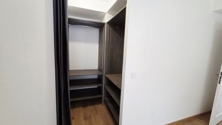 Location Appartement 3 pièces 69m² ORLEANS 45000 - Photo 3