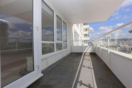 Kings Road, Brighton, BN1 - Photo 2