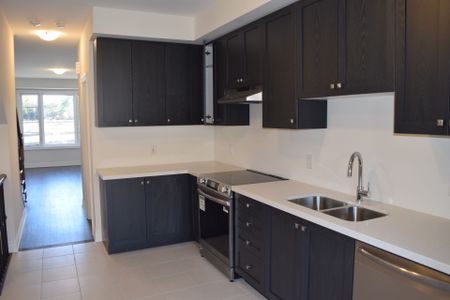 For Lease - 2958 Whites Road, Pickering, Ontario - Photo 5